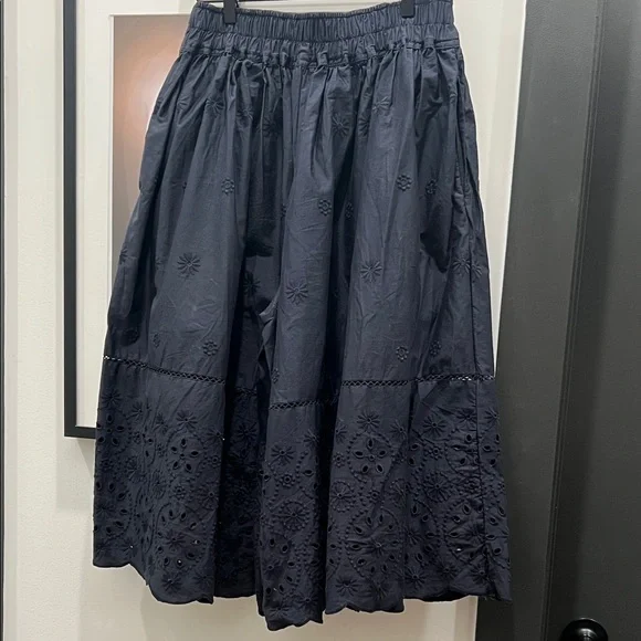 Maeve eyelet Navy Blue Embroidered culottes size S - Picture 3 of 6